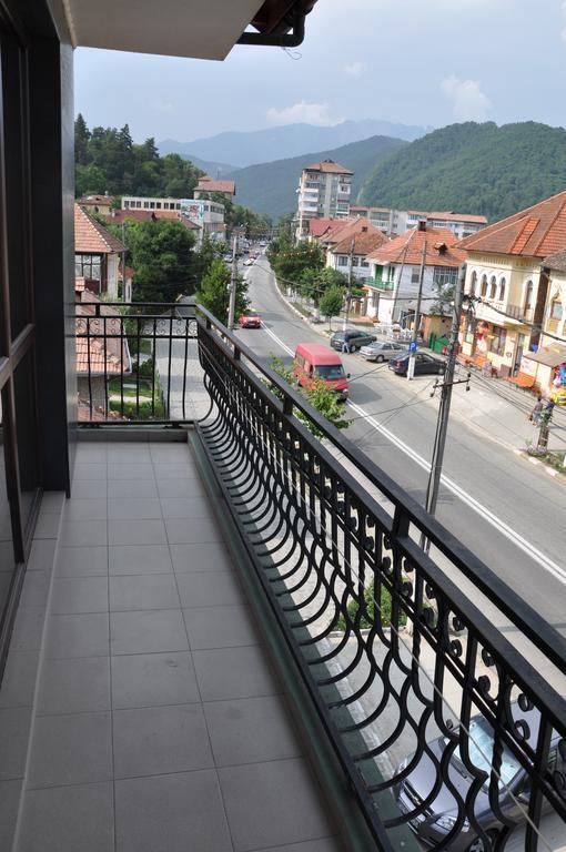 Yes Home Călimăneşti Exterior foto