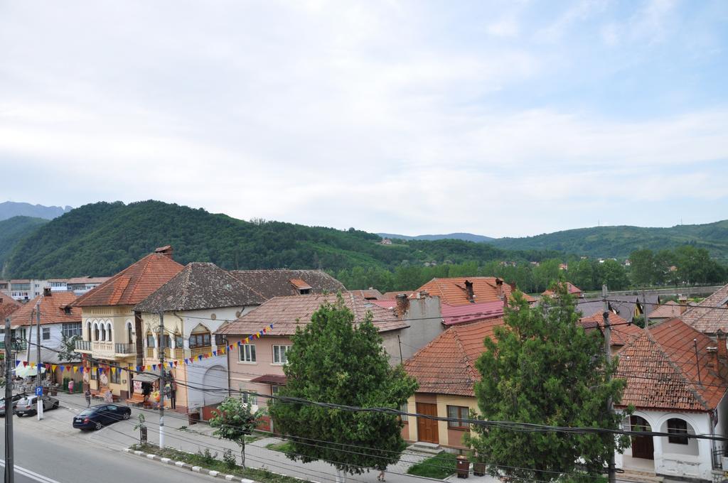 Yes Home Călimăneşti Exterior foto